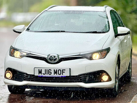 Toyota Auris 1.2 Auris Business Edition VVT-i 5dr 11