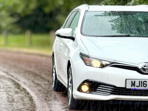 Toyota Auris 1.2 Auris Business Edition VVT-i 5dr 59