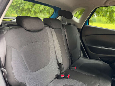 Renault Captur 1.2 Captur Dynamique MediaNav TCe Auto 5dr 31