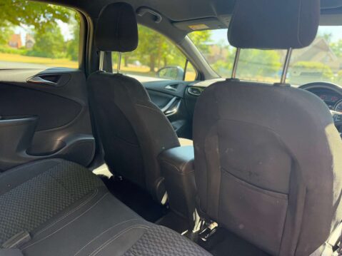 Vauxhall Astra 1.4 Astra SRI 5dr 30