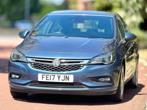 Vauxhall Astra 1.4 Astra SRI 5dr 9