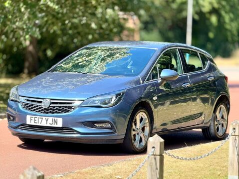 Vauxhall Astra 1.4 Astra SRI 5dr 11