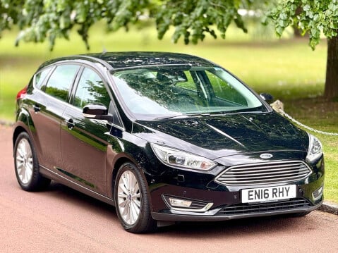 Ford Focus 1.0 Focus Titanium X 5dr 56