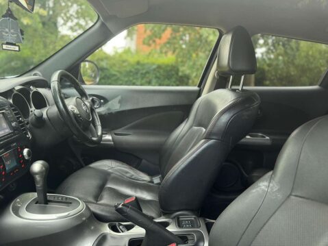 Nissan Juke 1.6 Juke Tekna CVT 5dr 32