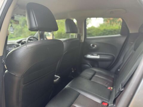 Nissan Juke 1.6 Juke Tekna CVT 5dr 35