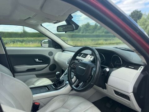 Land Rover Range Rover Evoque 2.2 Range Rover Evoque Pure Tech SD4 4WD 5dr 12