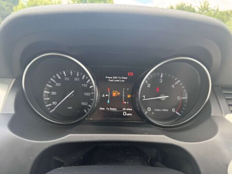 Land Rover Range Rover Evoque 2.2 Range Rover Evoque Pure Tech SD4 4WD 5dr 45