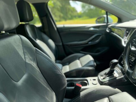 Vauxhall Astra 1.6 Astra Elite Nav CDTi Auto 5dr 29