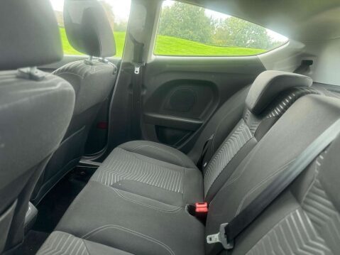 Ford Fiesta 1.3 Zetec 32