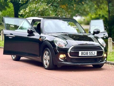 Mini Hatch 1.5 Cooper 5dr 8