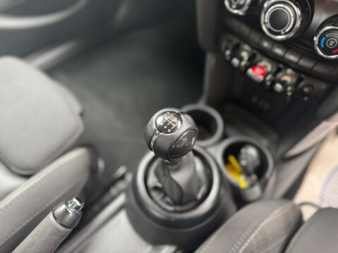 Mini Hatch 1.5 Cooper 5dr 26
