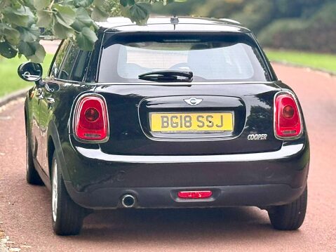Mini Hatch 1.5 Cooper 5dr 60