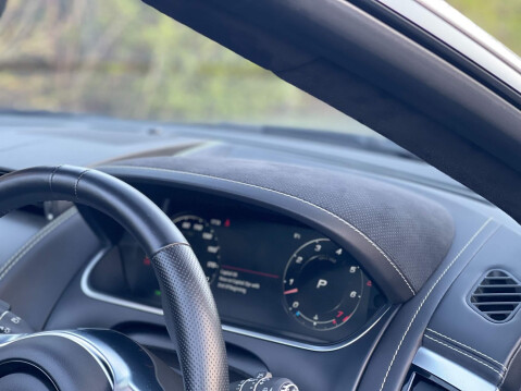 Jaguar F-Type 5.0 V8 R Auto AWD Euro 6 (s/s) 2dr 41