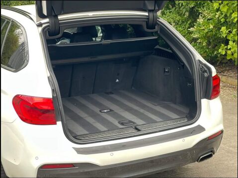 BMW 5 Series 3.0 530d M Sport Touring Auto xDrive Euro 6 (s/s) 5dr 34