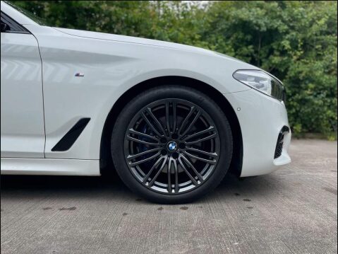 BMW 5 Series 3.0 530d M Sport Touring Auto xDrive Euro 6 (s/s) 5dr 27