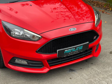 Ford Focus 2.0 TDCi ST-2 Euro 6 (s/s) 5dr 9