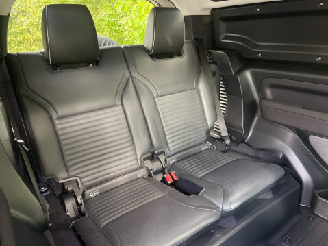 Land Rover Defender 3.0 D200 MHEV Hard Top SUV Auto 4WD SWB Euro 6 (s/s) 3dr 4