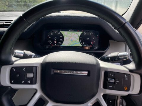 Land Rover Defender 3.0 D200 MHEV Hard Top SUV Auto 4WD SWB Euro 6 (s/s) 3dr 44
