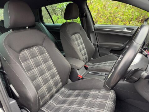 Volkswagen Golf 2.0 TDI GTD DSG Euro 6 (s/s) 5dr 9