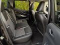Nissan Navara 2.3 dCi N-Guard Auto 4WD Euro 6 4dr 9