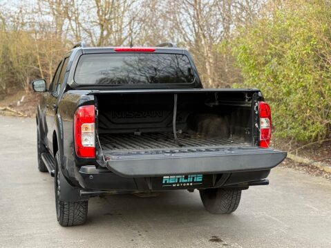 Nissan Navara 2.3 dCi N-Guard Auto 4WD Euro 6 4dr 23