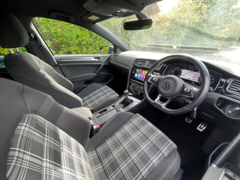 Volkswagen Golf 2.0 TDI GTD Euro 6 (s/s) 5dr 5