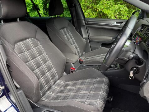 Volkswagen Golf 2.0 TDI GTD Euro 6 (s/s) 5dr 7