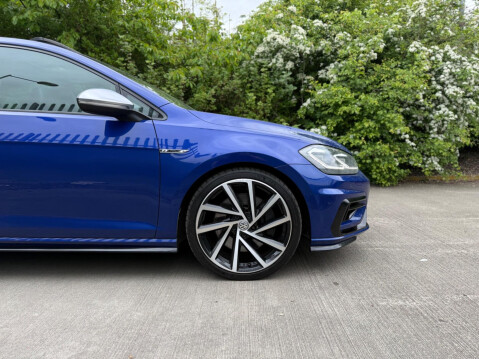 Volkswagen Golf 2.0 TSI R DSG 4Motion Euro 6 (s/s) 5dr 8