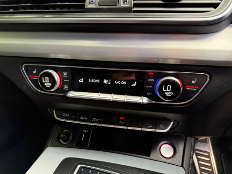 Audi SQ5 3.0 TDI V6 Tiptronic quattro Euro 6 (s/s) 5dr 22