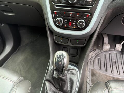 Vauxhall Mokka 1.6 CDTi ecoFLEX SE 2WD Euro 6 (s/s) 5dr 11