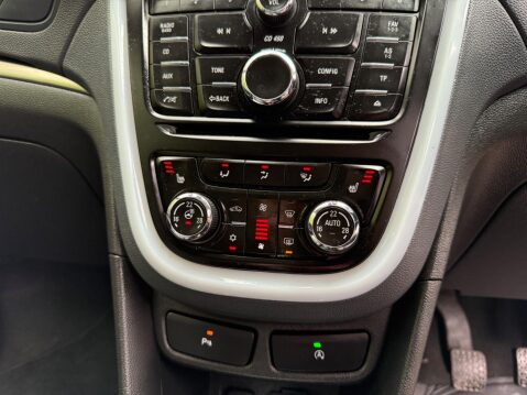 Vauxhall Mokka 1.6 CDTi ecoFLEX SE 2WD Euro 6 (s/s) 5dr 32