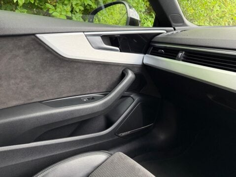 Audi A5 2.0 TFSI 40 S line S Tronic Euro 6 (s/s) 2dr 23