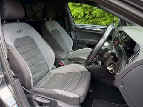 Volkswagen Golf 2.0 TDI R-Line DSG Euro 6 (s/s) 5dr 9