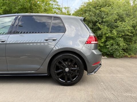 Volkswagen Golf 2.0 TDI R-Line DSG Euro 6 (s/s) 5dr 19