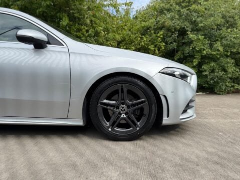 Mercedes-Benz A Class 1.3 A200 AMG Line (Premium) 7G-DCT Euro 6 (s/s) 5dr 23