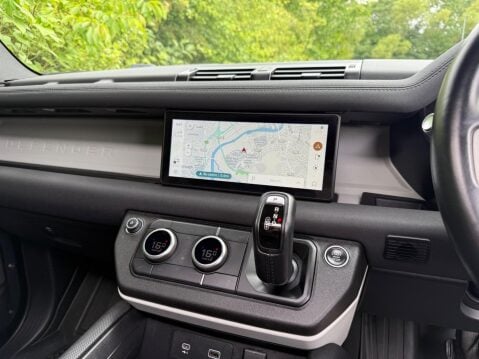 Land Rover Defender 3.0 D250 MHEV X-Dynamic S Auto 4WD Euro 6 (s/s) 3dr 24