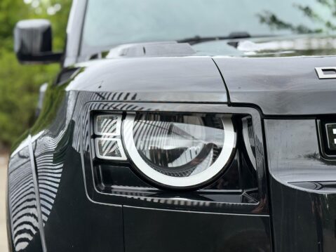 Land Rover Defender 3.0 D250 MHEV X-Dynamic S Auto 4WD Euro 6 (s/s) 3dr 33