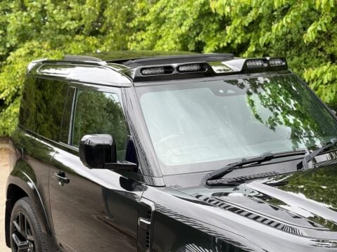 Land Rover Defender 3.0 D250 MHEV X-Dynamic S Auto 4WD Euro 6 (s/s) 3dr 43