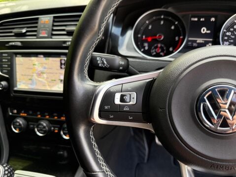 Volkswagen Golf 2.0 TDI BlueMotion Tech GTD Euro 6 (s/s) 5dr 23