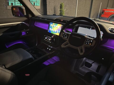 Land Rover Defender 3.0 D250 MHEV HSE Auto 4WD Euro 6 (s/s) 3dr 5