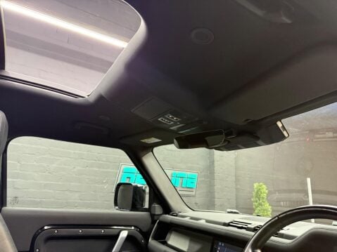 Land Rover Defender 3.0 D250 MHEV X-Dynamic S Auto 4WD Euro 6 (s/s) 3dr 26