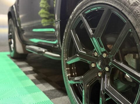 Land Rover Defender 3.0 D250 MHEV X-Dynamic S Auto 4WD Euro 6 (s/s) 3dr 35