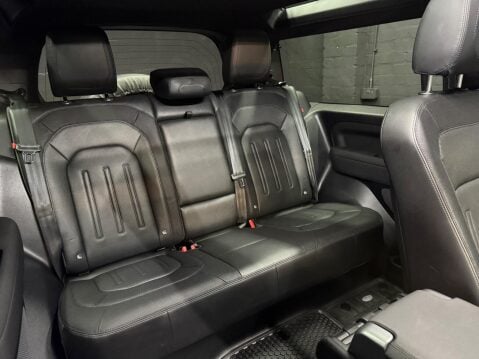 Land Rover Defender 3.0 D250 MHEV X-Dynamic S Auto 4WD Euro 6 (s/s) 3dr 14