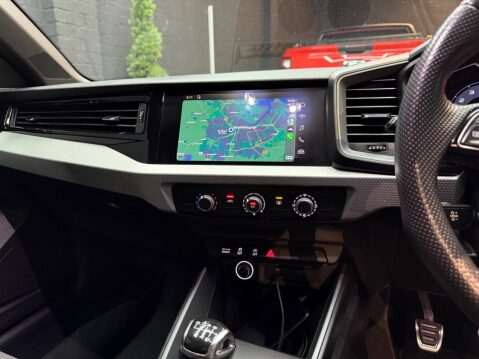 Audi A1 1.0 TFSI 30 S line Sportback Euro 6 (s/s) 5dr 23