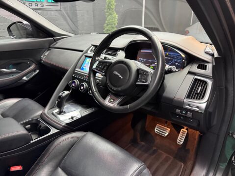 Jaguar E-Pace 2.0 D180 Chequered Flag Auto AWD Euro 6 (s/s) 5dr 3
