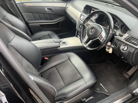 Mercedes-Benz E Class E220 CDI BLUEEFFICIENCY S/S SPORT 8