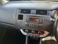 Kia Rio CRDI 2 ECODYNAMICS 14