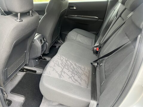 Peugeot 3008 1.6 HDI ACTIVE 6 SPEED MANUAL. 11