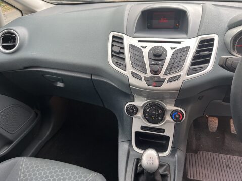 Ford Fiesta ZETEC 14