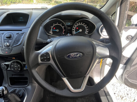 Ford Fiesta STYLE 13